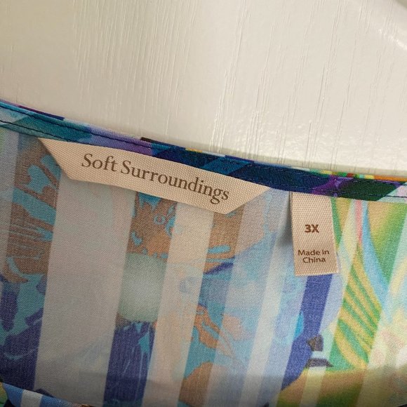 soft surroundings floral tunic top - Picture 2 of 4